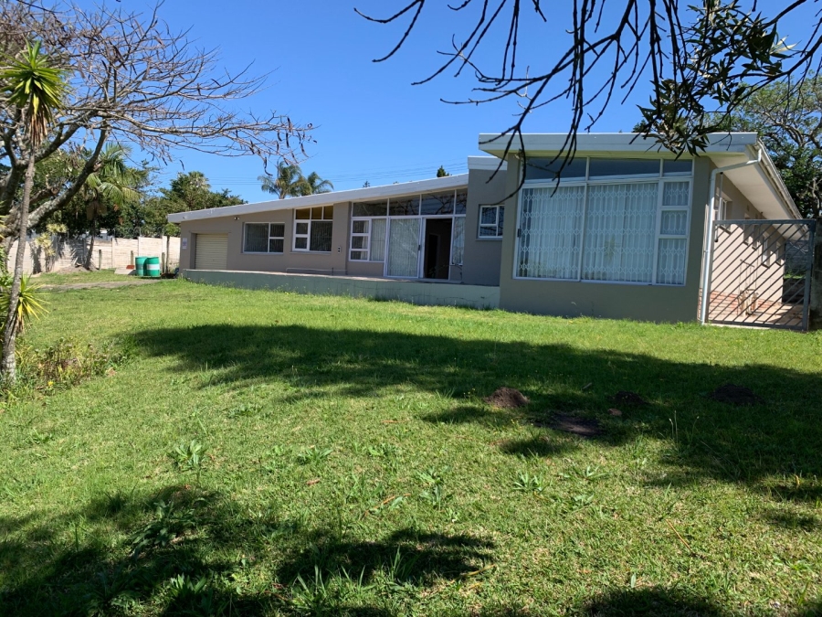 4 Bedroom Property for Sale in Beacon Bay Eastern Cape